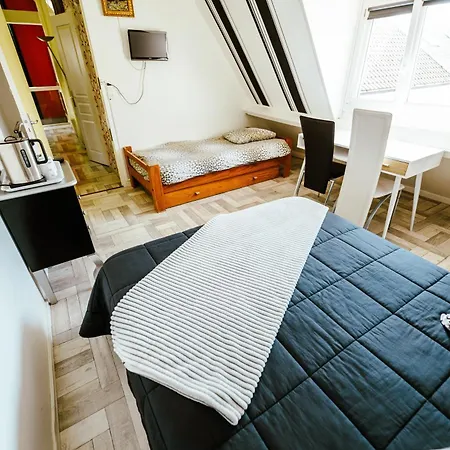 D'hotes Chez Francoise Et Andre 3* 梅利蒙