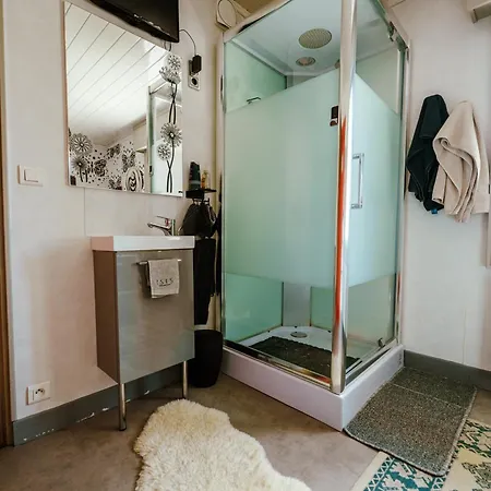 D'hôtes Chez Françoise Et André Couette-café 3*